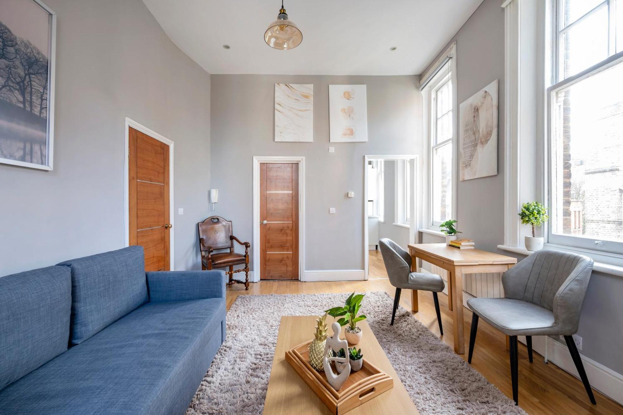 Sunny Corner Apartment In Center Of London Exterior photo